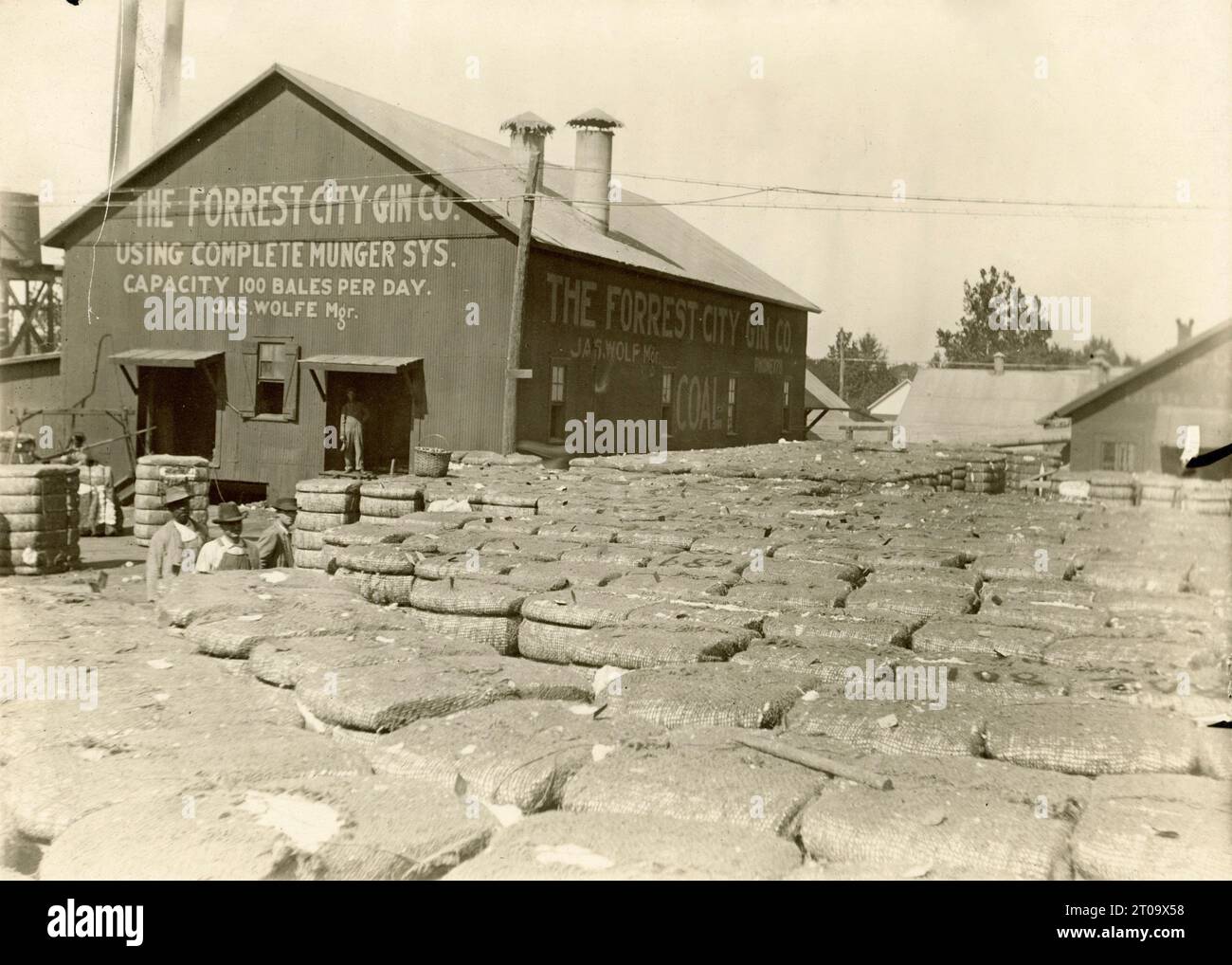 Old Cotton Gin, Old Cotton Mill Stock Photo Alamy