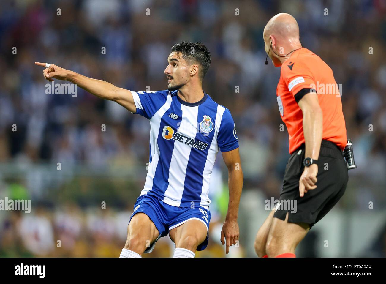 Stephen Eustáquio (FC Porto) and in action during the UEFA Champions League Group H, Game 2, match between FC Porto and FC Barcelona Stock Photo