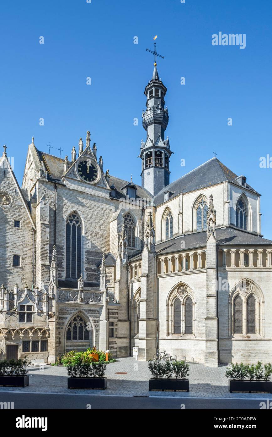 13th - 16th century Gothic medieval Saint Leonard's Church / Sint-Leonarduskerk in the city Zoutleeuw, province of Flemish Brabant, Flanders, Belgium Stock Photo