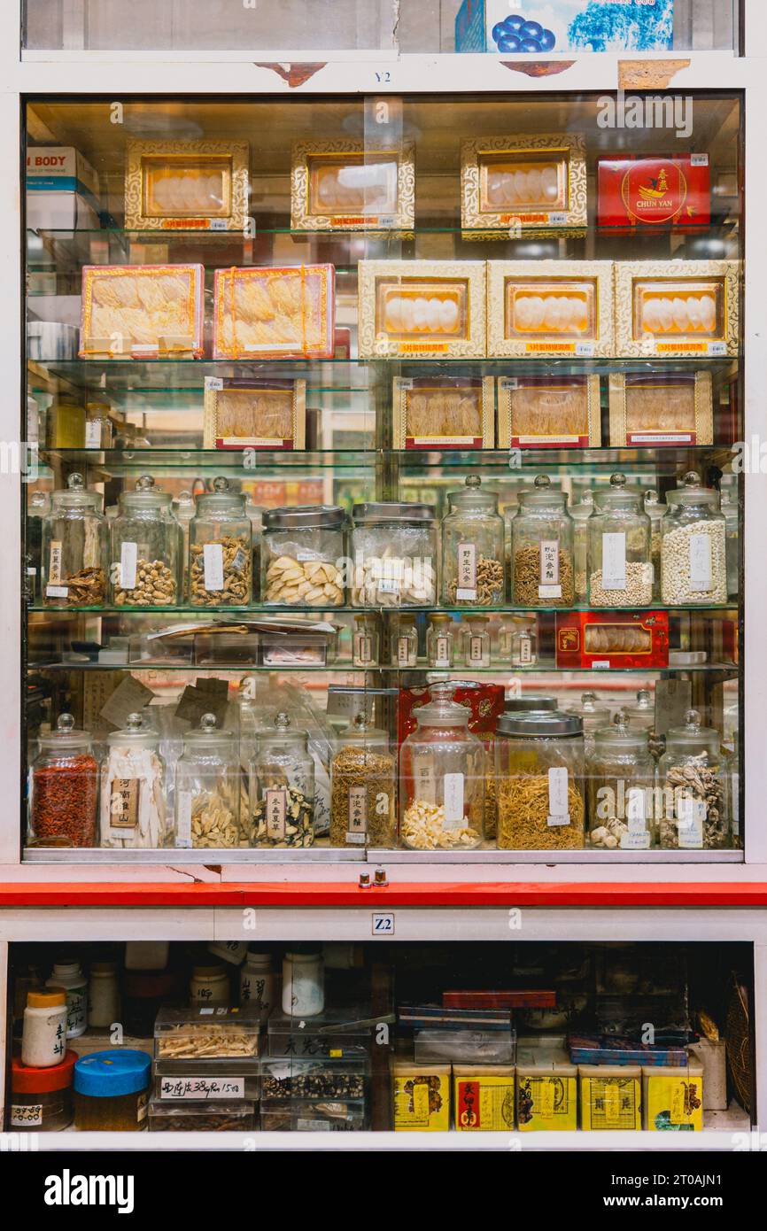 Exploring the Rich Heritage of Traditional Chinese Medicine: A Glimpse into a Kuala Lumpur Chinatown Herbal Shop With Centuries-Old Remedies Stock Photo