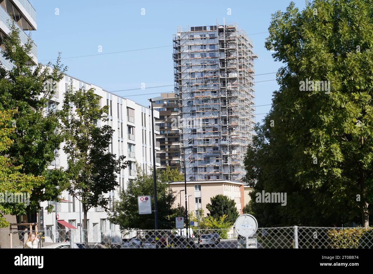 Foto Manuel Geisser 05.10.2023 ZH Schweiz Immobilien Eigenheime Stockwerkeigentum Bild : Wohnblock im Bau *** Photo Manuel Geisser 05 10 2023 ZH Switzerland Real Estate Properties Condominiums Image Block Of Flats Under Construction Credit: Imago/Alamy Live News Stock Photo