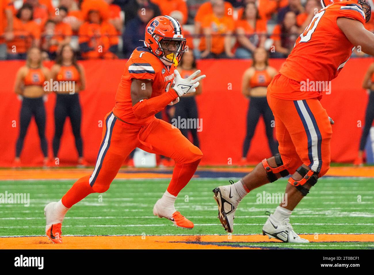 SYRACUSE, NY SEPTEMBER 30 Syracuse Orange Running Back LeQuint Allen