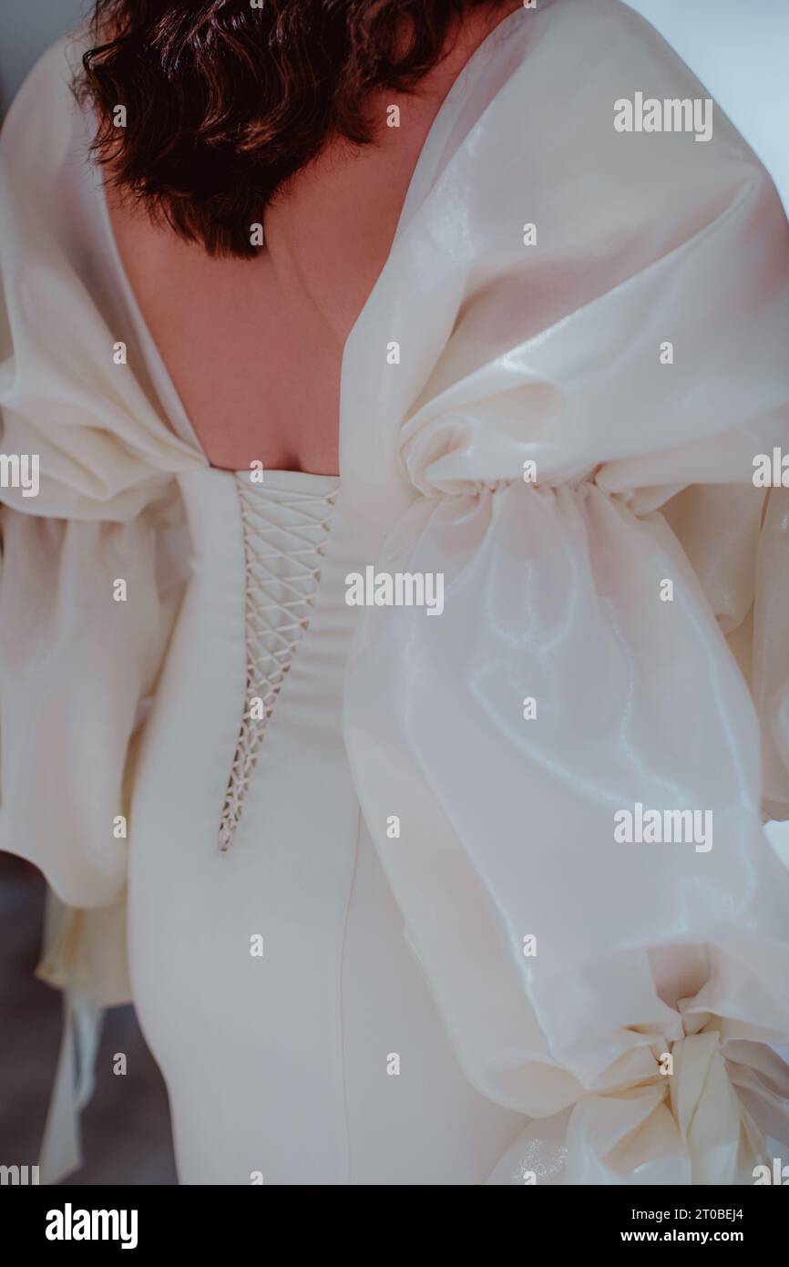 Puffy sleeves wedding dress hires stock photography and images Alamy