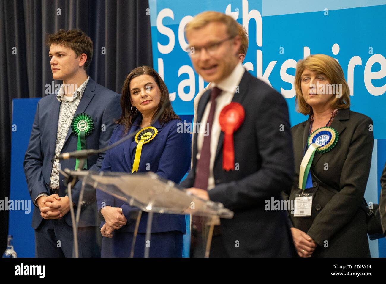 SNP candidate Katy Louden (second left) looks after Labour's Michael Shanks wins the Rutherglen and Hamilton West by-election, at South Lanarkshire Council Headquarters in Hamilton. Picture date: Friday October 6, 2023. Stock Photo