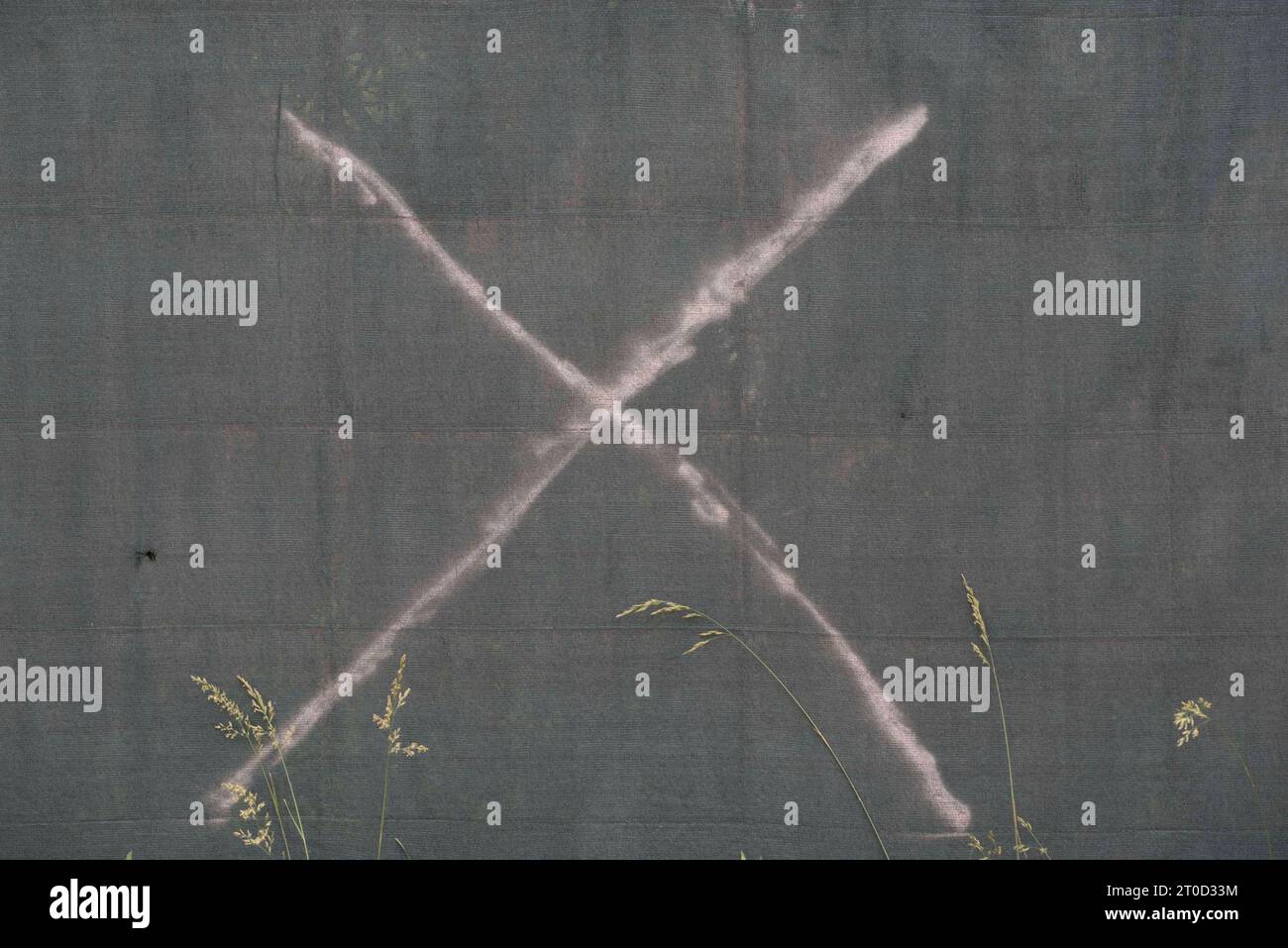 Object In Straight Line Shape Or Form, Pattern And Texture On A Surface Object In Straight Line Shape Or Form Credit: Imago/Alamy Live News Stock Photo
