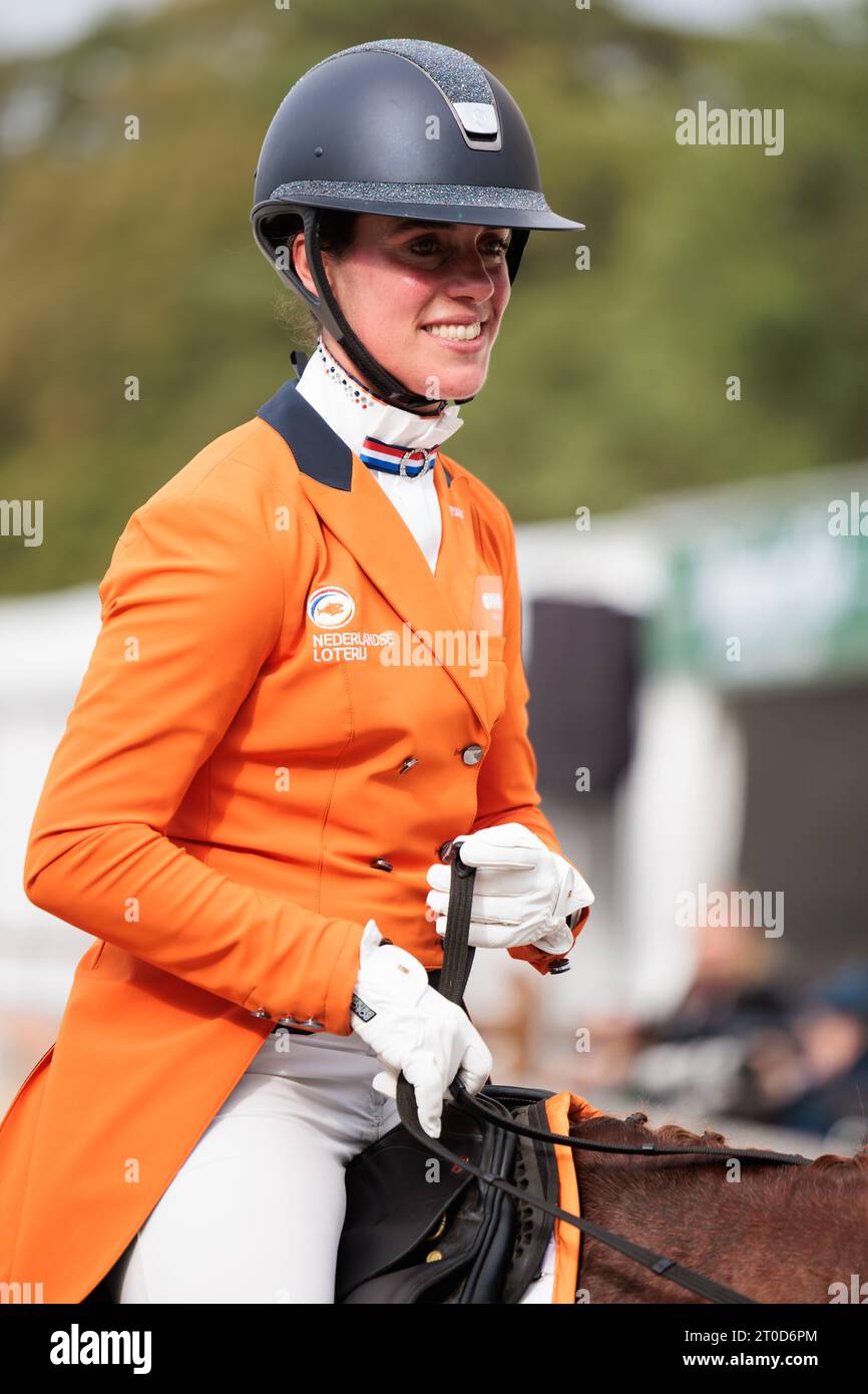 Merel BLOMHULSMAN of Netherlands with Vesuve D'Aveyron during dressage