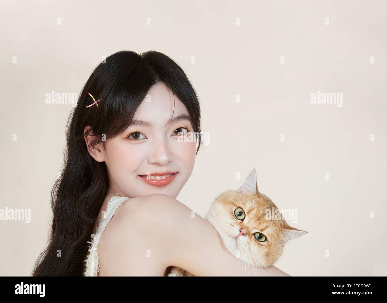 Asian women's faces are beautified with cosmetics, faces for