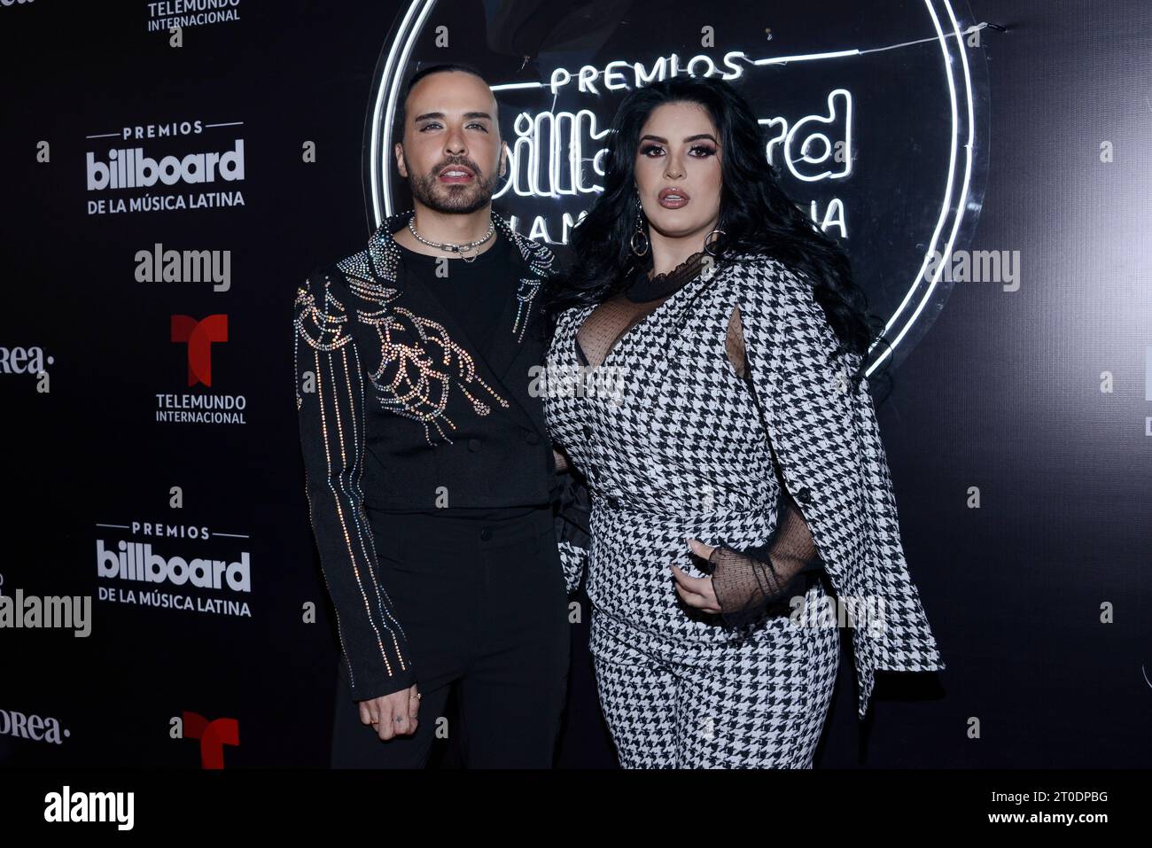 Mexico City, Mexico. 05th Oct, 2023. October 5, 2023, Mexico City, Mexico: Hector Quijano and Zelma Cherem attend the red carpet to 'Watching Party Billboard Latin Music Awards' at Universal Pictures Mexico. on October 5, 2023, Mexico City, Mexico. (Photo by Carlos Tischler/ Eyepix Group) (Photo by Eyepix/Sipa USA) Credit: Sipa USA/Alamy Live News Stock Photo