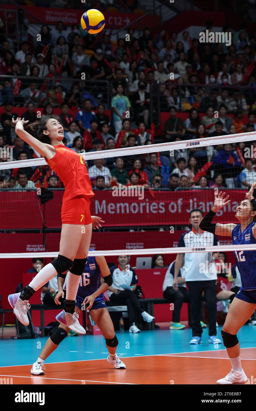 Hangzhou, China's Zhejiang Province. 6th Oct, 2023. Wang Yuanyuan (L ...