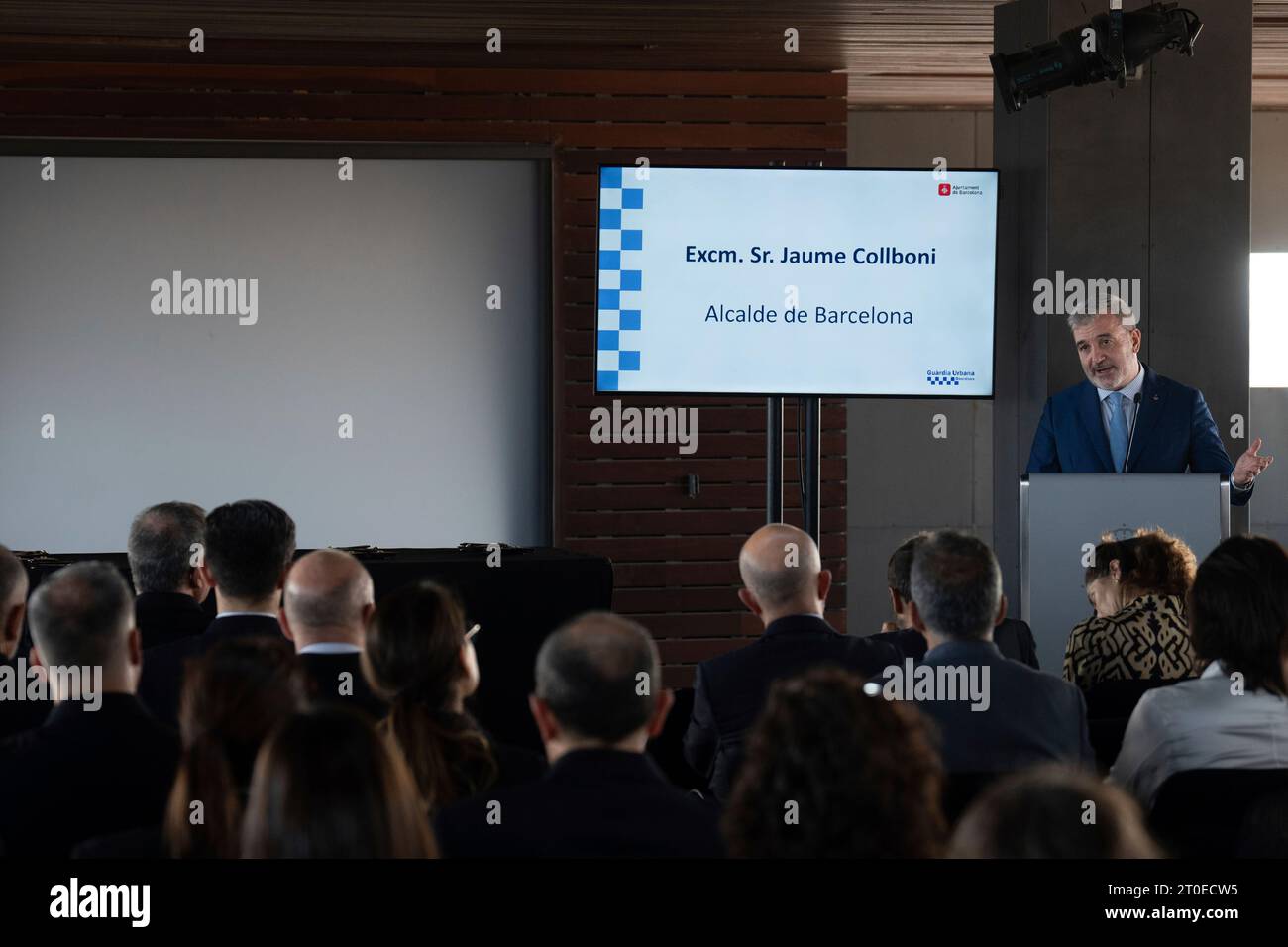 The Mayor of Barcelona, Jaume Collboni, speaks during the presentation of  awards to the internal promotion of Guardia Urbana in XXX, on October 6,  2023, in Barcelona, Catalonia (Spain). This recognition is