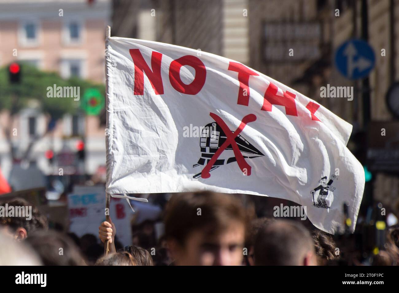 Rome, Italy. 06th Oct, 2023. A flag of the No-TAV movement is seen during the demonstration. Climate activists and school students held a demonstration organized by Fridays For Future in Rome, Italy. (Photo by Vincenzo Nuzzolese/SOPA Images/Sipa USA) Credit: Sipa USA/Alamy Live News Stock Photo