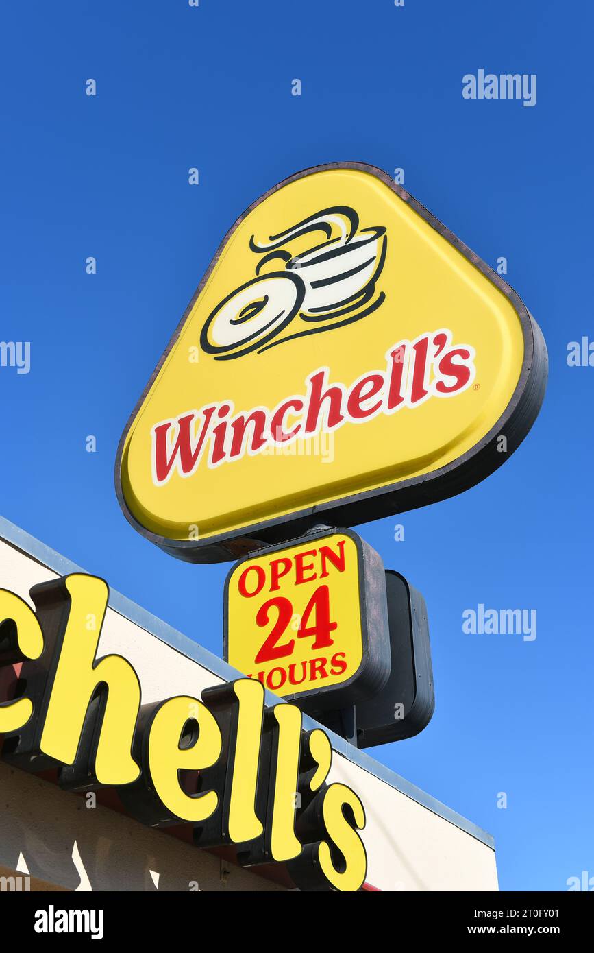 Winchell's sign hires stock photography and images Alamy