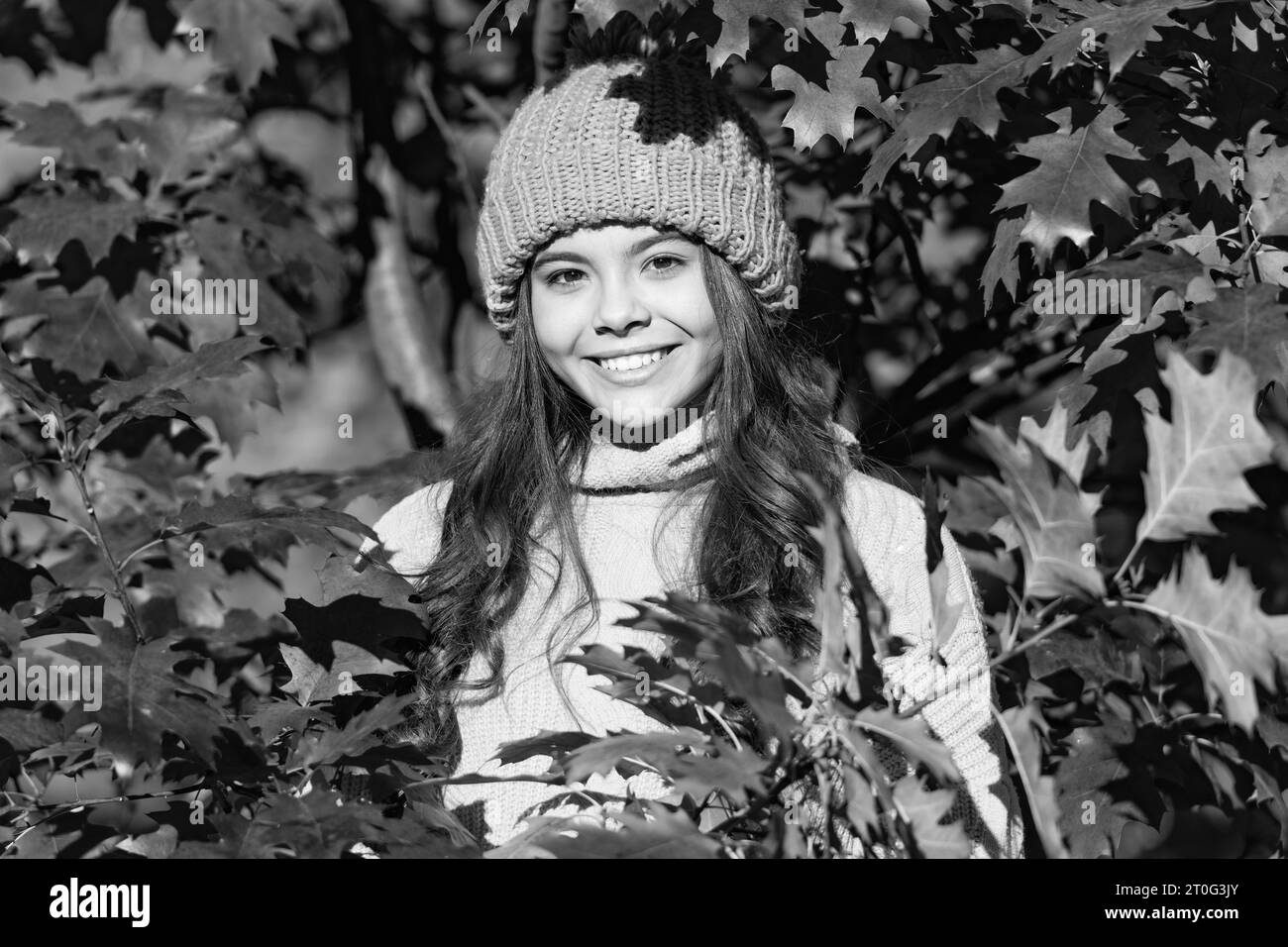 Teen girl face smiling portrait Black and White Stock Photos & Images ...