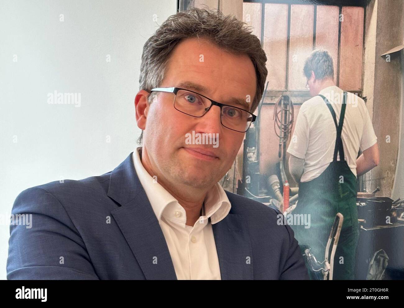 Wien, Austria. 06th Oct, 2023. The head of the Labor Market Service (AMS)  in Austria, Johannes Kopf, in his office. According to experts, the tourism  industry in Austria is again relying on