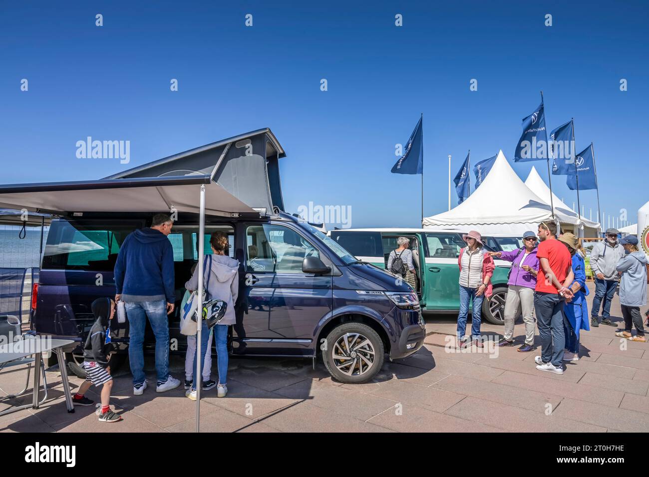 Vw bus deutschland hi-res stock photography and images - Alamy