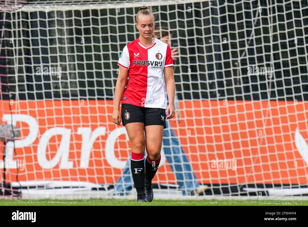 Rotterdam, Netherlands. 07th Oct, 2023. Rotterdam - Amber Verspaget of Feyenoord V1 reacts to the 0-1 during the match between Feyenoord V1 v Ajax V1 at Nieuw Varkenoord on 7 October 2023 in Rotterdam, Netherlands. Credit: box to box pictures/Alamy Live News Stock Photo