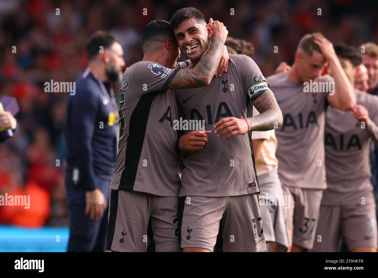 Sheffield United's Jack Robinson (right) tackles Tottenham Hotspur's Pedro  Porro during the Emirates FA Cup fifth round match at Bramall Lane,  Sheffield. Picture date: Wednesday March 1, 2023 Stock Photo - Alamy