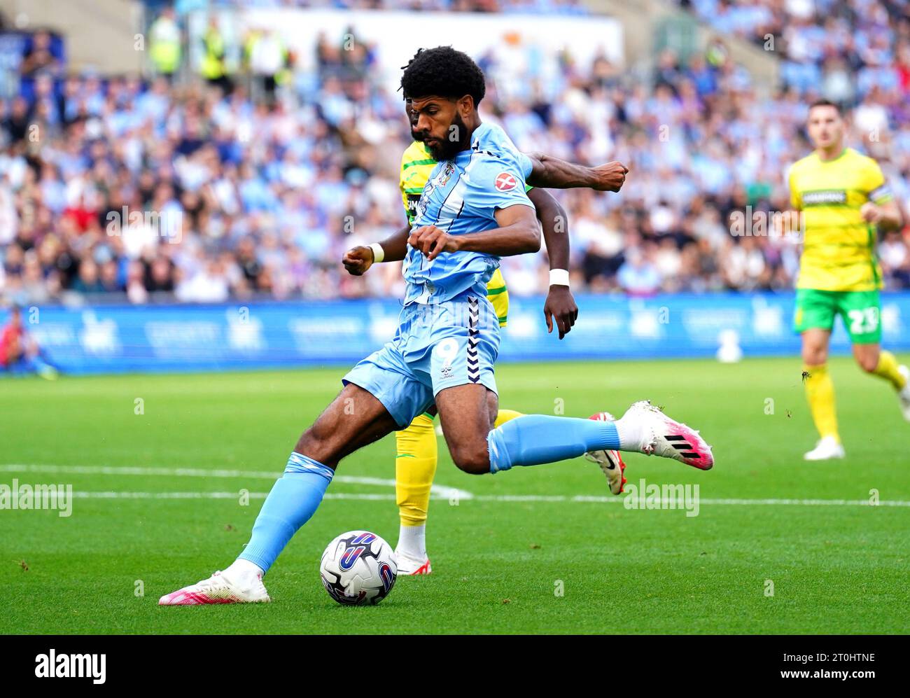 Coventry City's Ellis Simms attempts a shot on goal during the Sky Bet Championship match at the Coventry Building Society Arena, Coventry. Picture date: Saturday October 7, 2023. Stock Photo