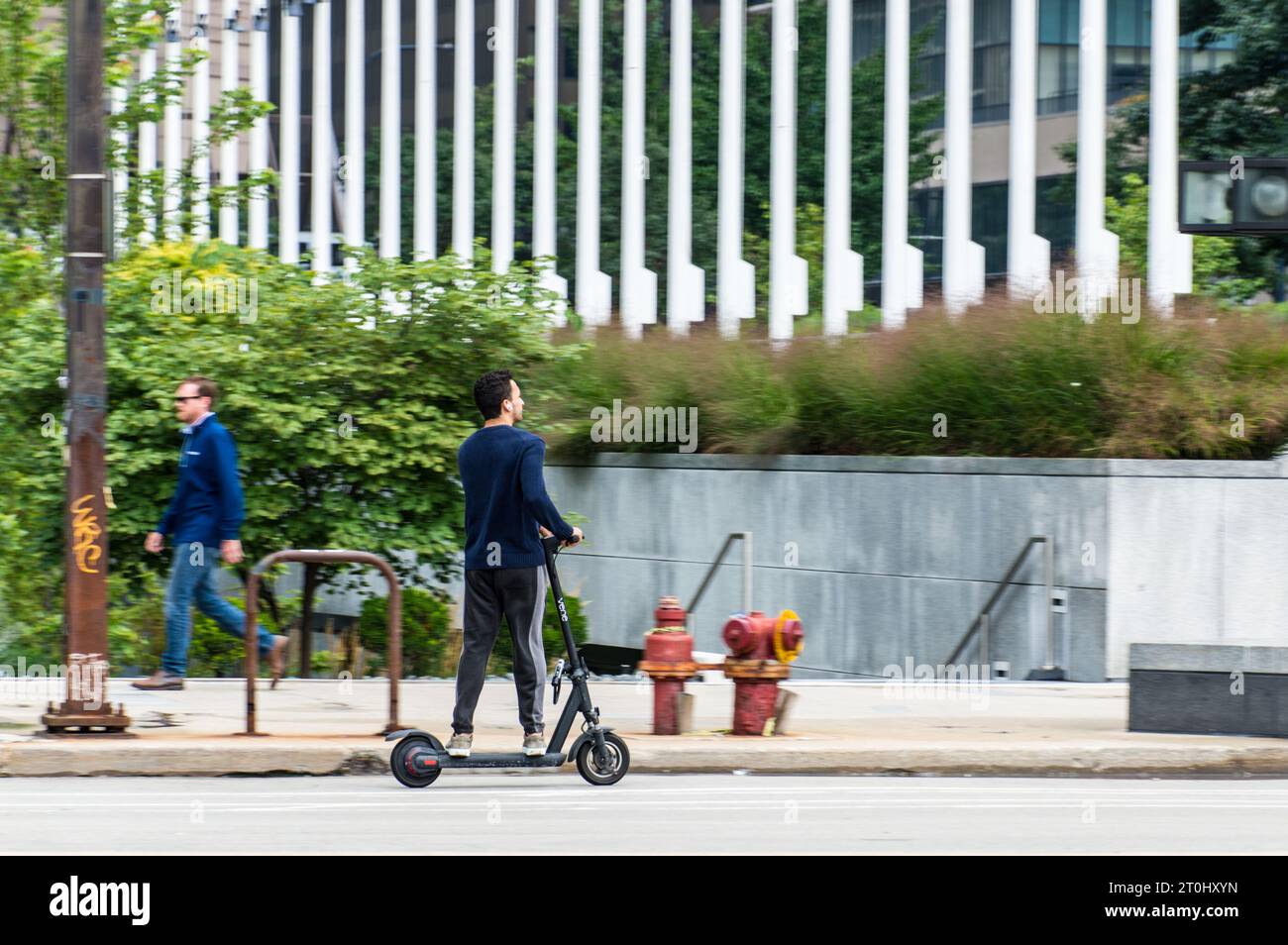 Electric scooter in Chicago town center Stock Photo Alamy