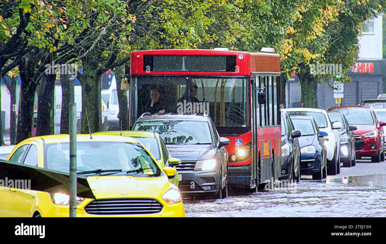 Glasgow, Scotland, UK. 7th October, 2023. UK Weather Wet and windy saw a deluge in the town and