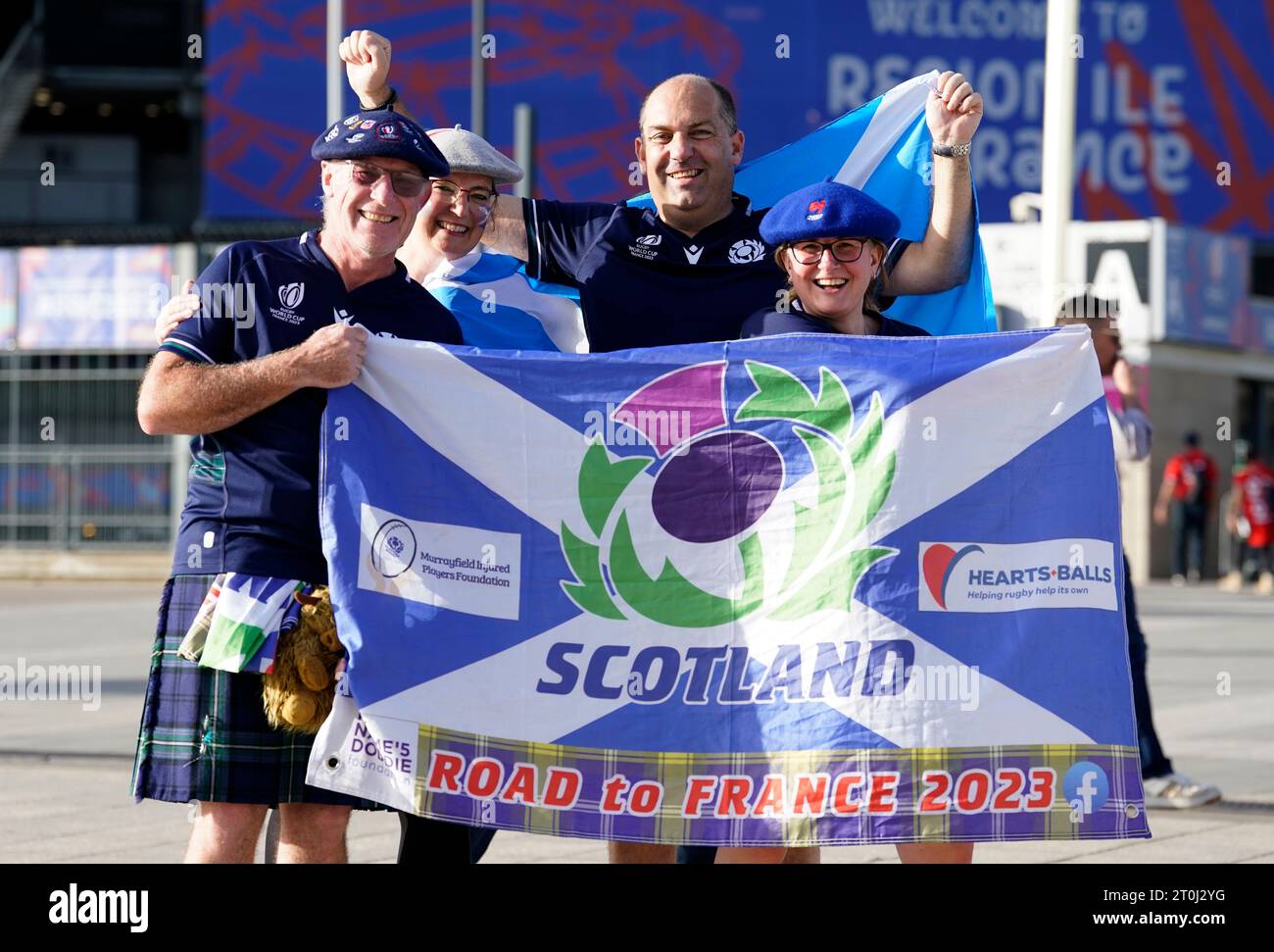 Scotland fans show their support outside the stadium before the Rugby ...
