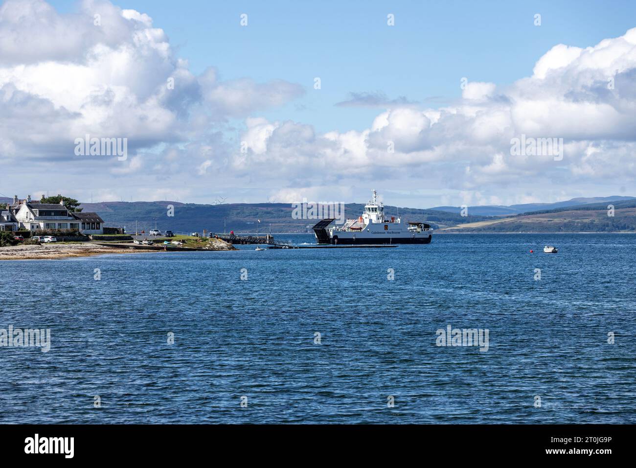 Lochranza cloanaig ferry hi-res stock photography and images - Alamy