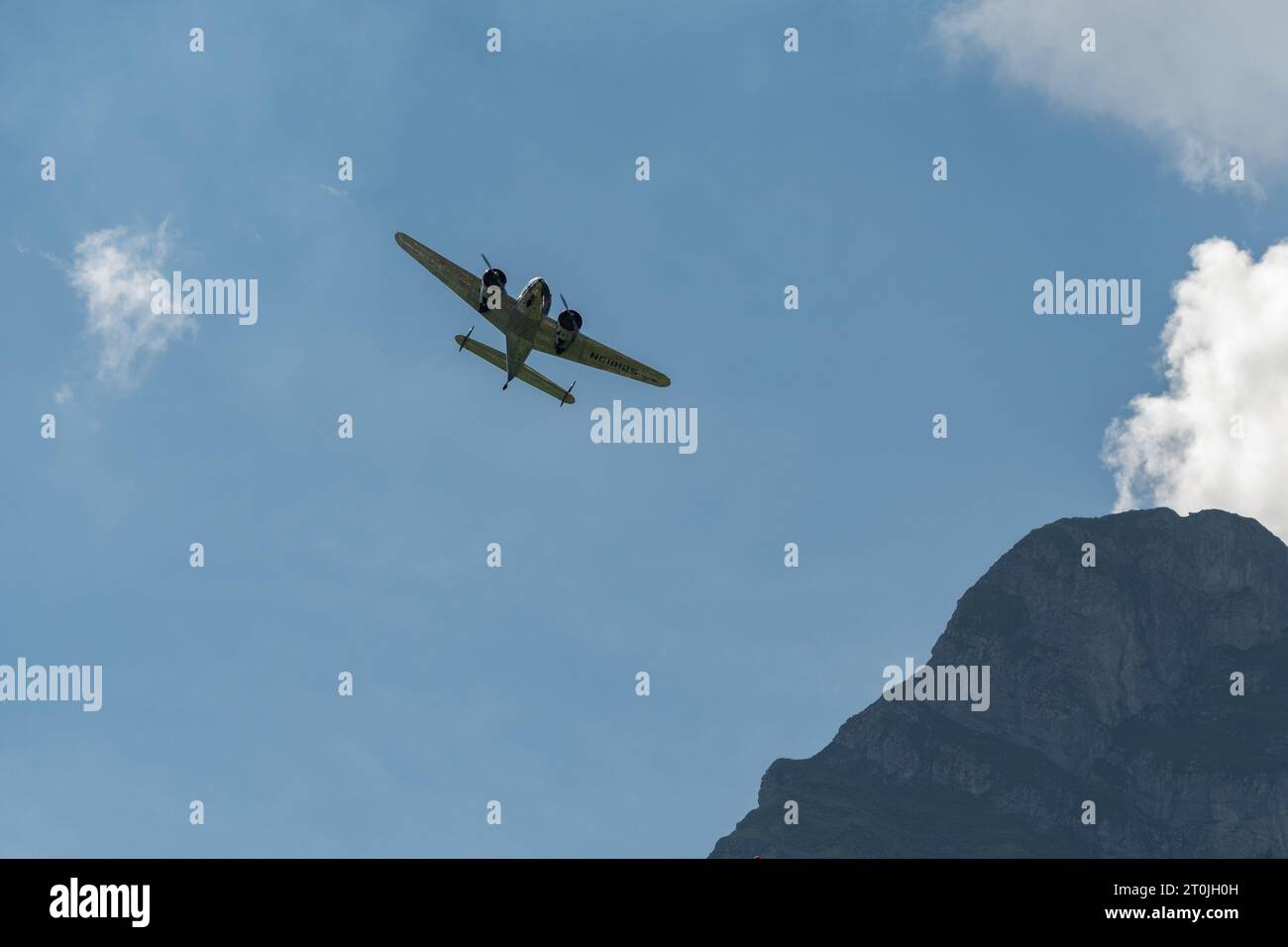 Lockheed Model 12 Cockpit Mollis, Switzerland, August 18, 2023 NC-18125 Lockheed Model 12 Electra ...