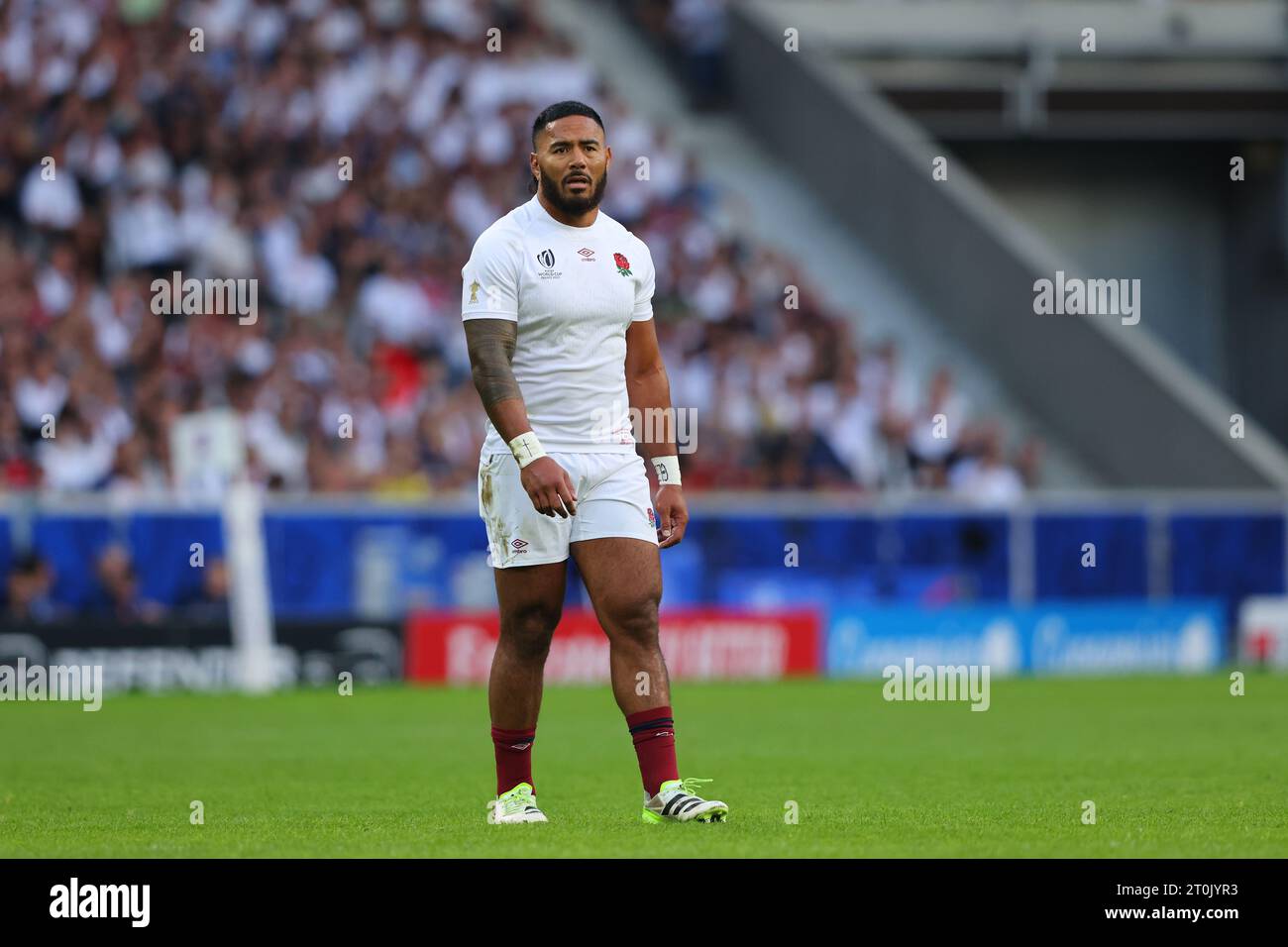 Lille, France. 7th Oct, 2023. Manu Tuilagi of England during the Rugby World Cup 2023 match at Stade Pierre Mauroy, Lille. Picture credit should read: Paul Thomas/Sportimage Credit: Sportimage Ltd/Alamy Live News Stock Photo