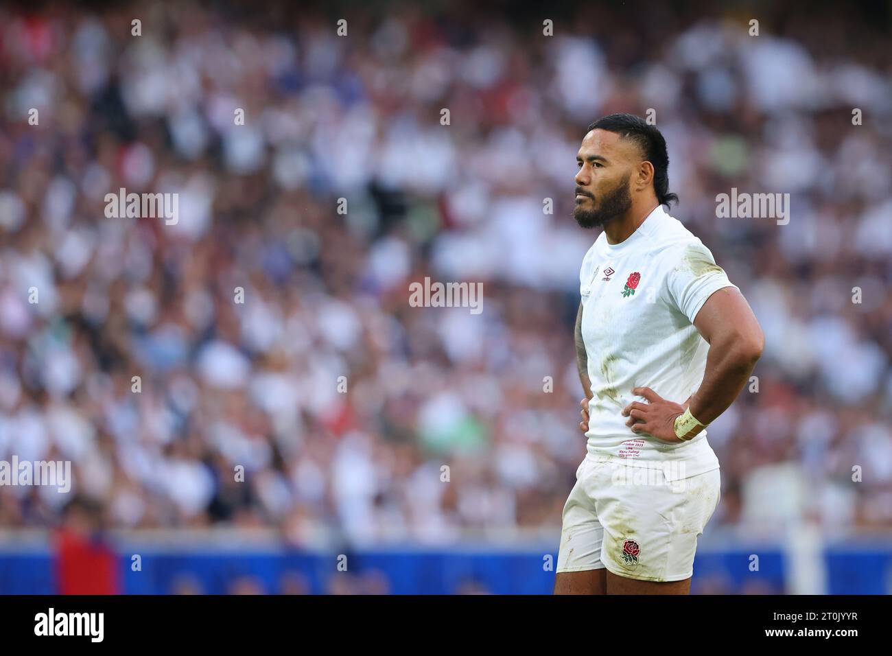 Lille, France. 7th Oct, 2023. Manu Tuilagi of England during the Rugby World Cup 2023 match at Stade Pierre Mauroy, Lille. Picture credit should read: Paul Thomas/Sportimage Credit: Sportimage Ltd/Alamy Live News Stock Photo