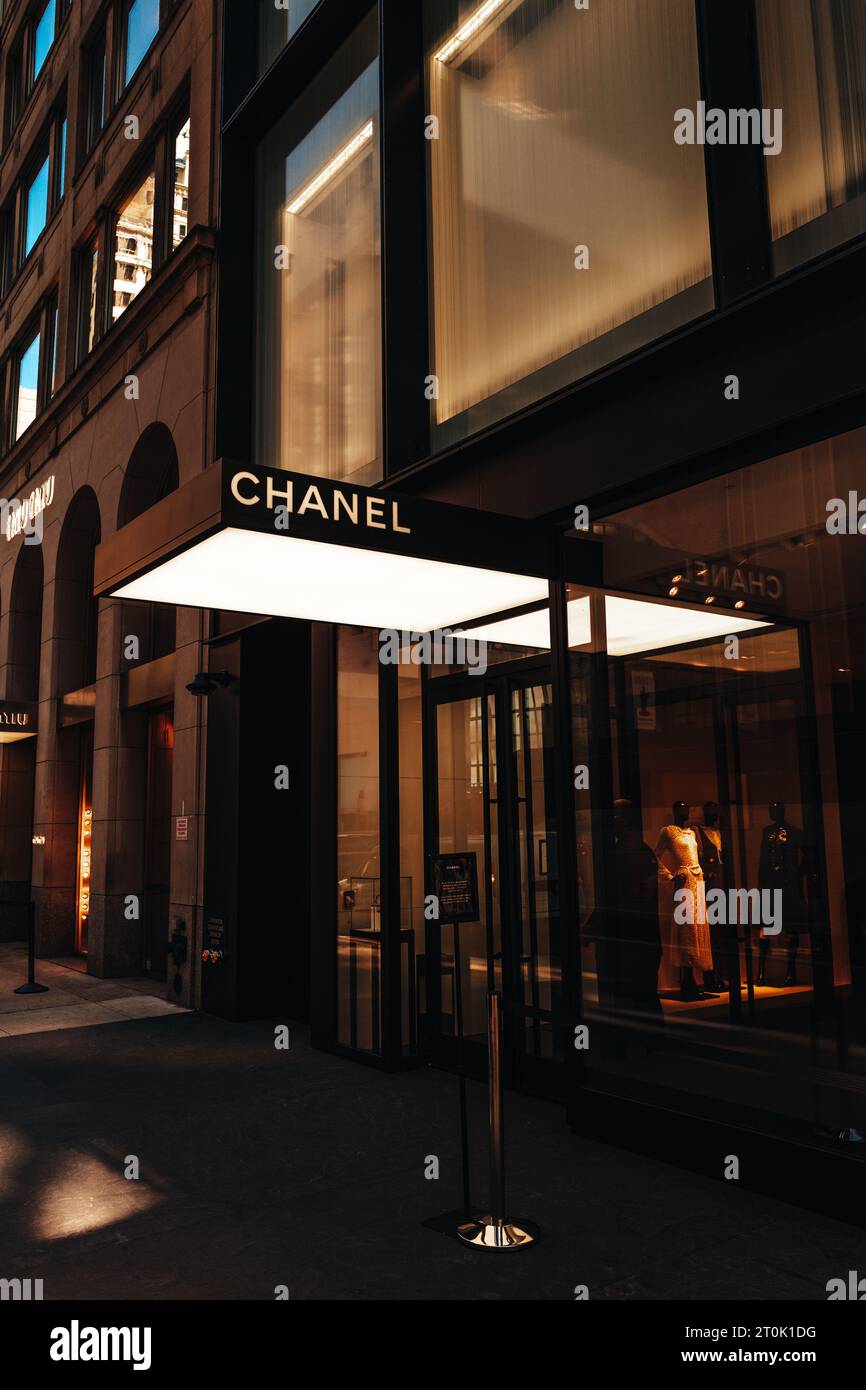 Chanel new york hi-res stock photography and images - Alamy