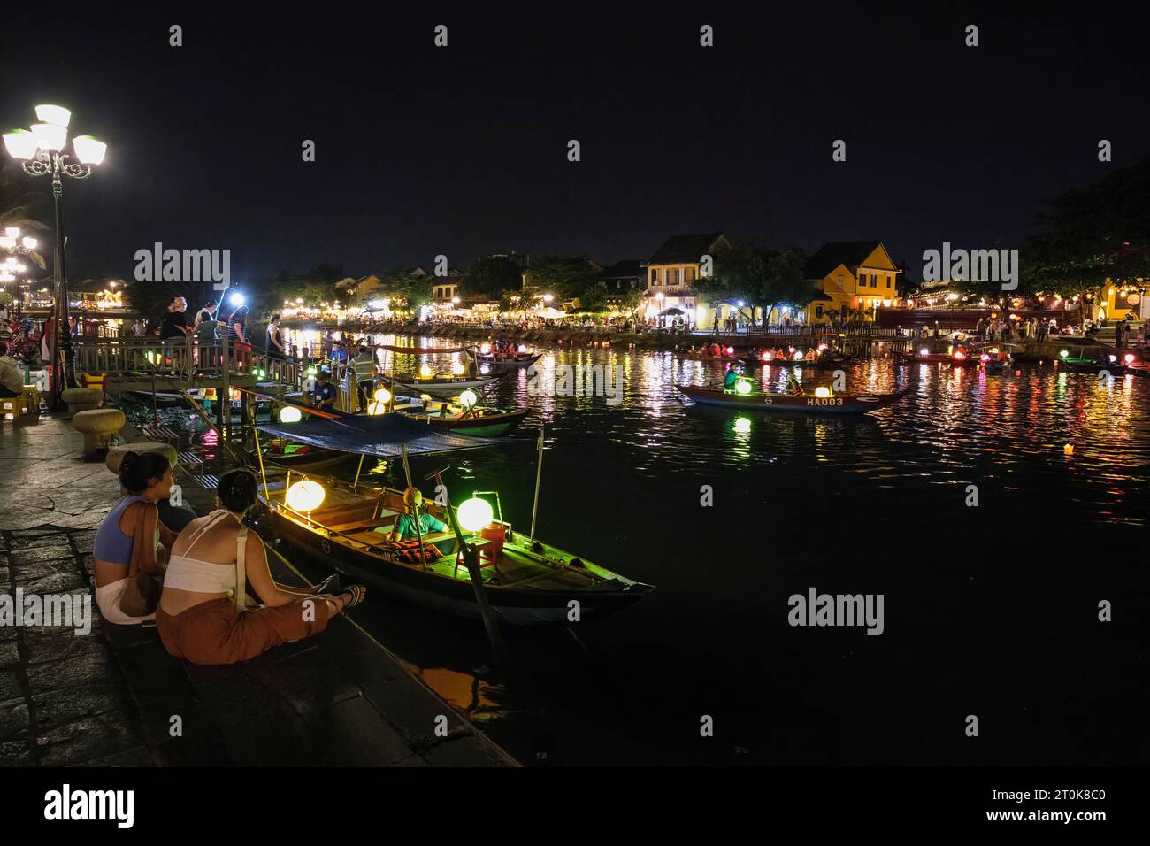 Asian river boats hi-res stock photography and images - Alamy