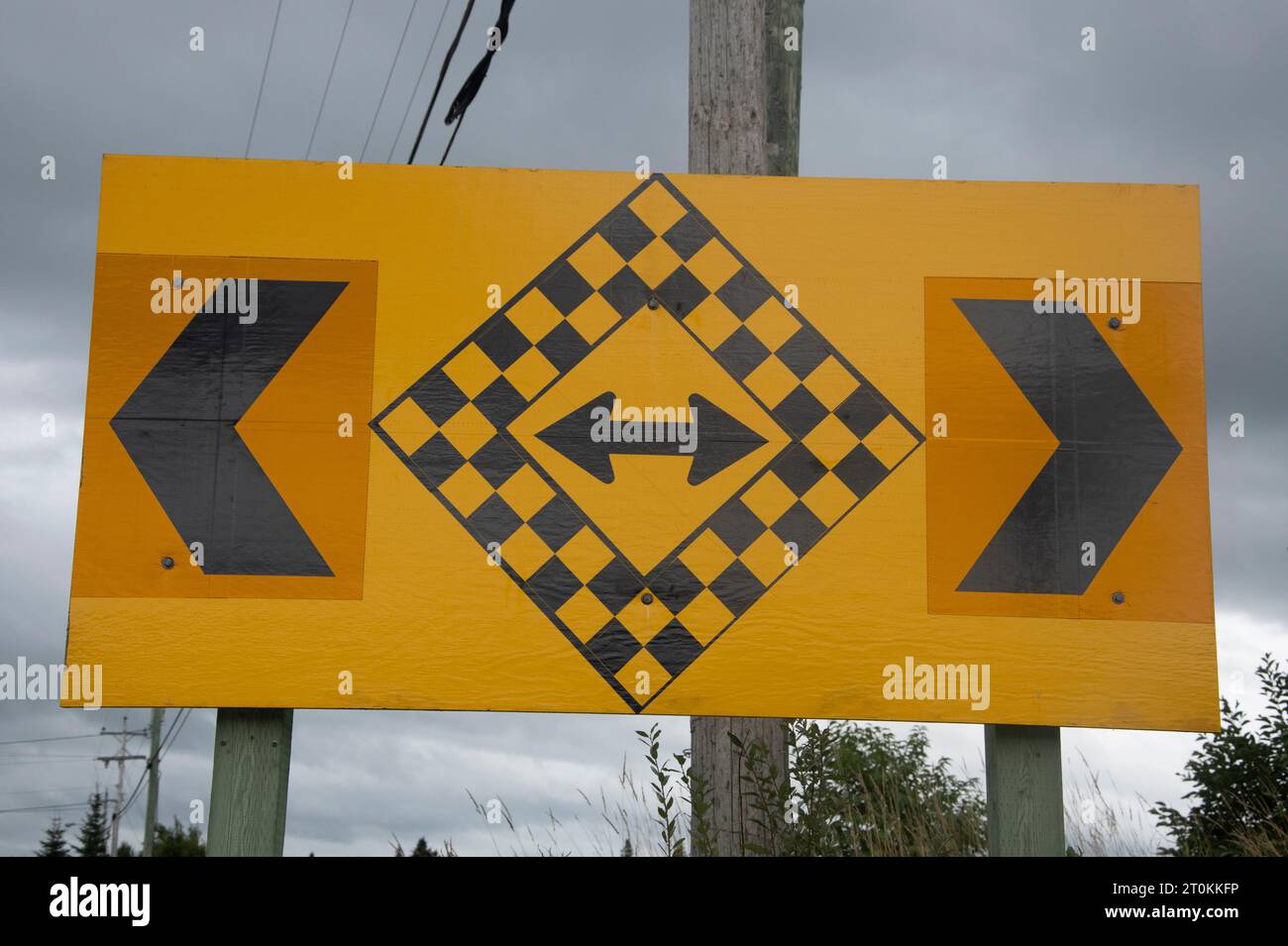 Two way traffic sign in Deer Lake, Newfoundland & Labrador, Canada Stock Photo