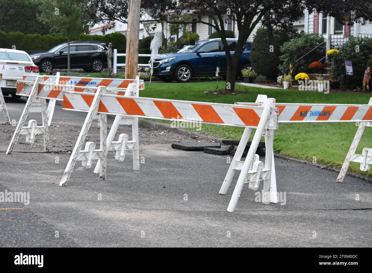 Hawthorne United States 07th - Hawthorne United States 07th Oct 2023 Barriers Block The Roadway Where The Sinkhole Occurred Roads Blocked And Paved Following Heavy Rainfall And Flooding In Hawthorne New Jersey United States Flooding Impacted The Area From Heavy Rainfall And Extreme Weather Causing A Sinkhole No Injuries Were Reported Credit Sopa Images Limitedalamy Live News 2T0M0DC 