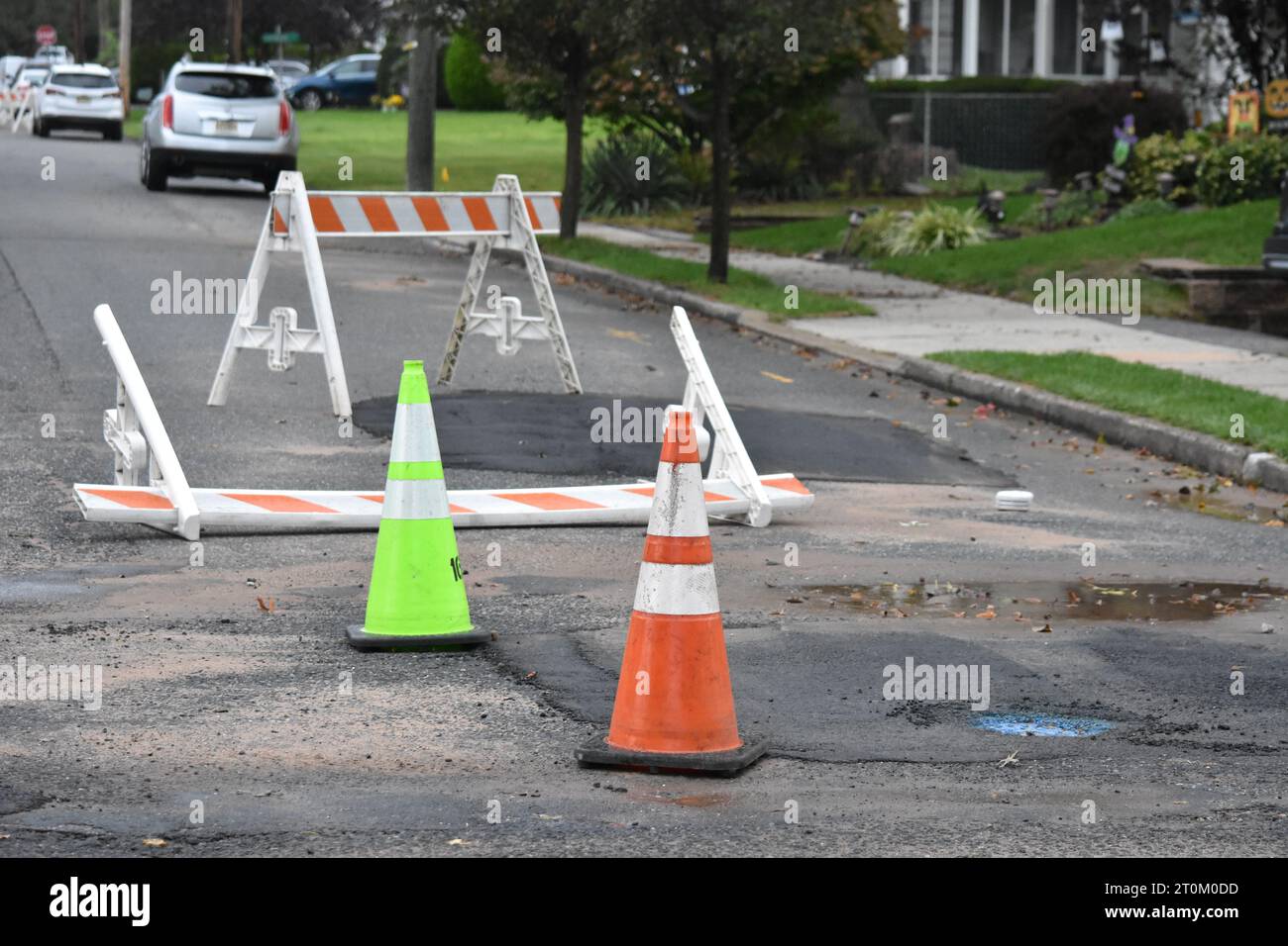 Hawthorne United States 07th - Hawthorne United States 07th Oct 2023 Barriers Block The Roadway Where The Sinkhole Occurred Roads Blocked And Paved Following Heavy Rainfall And Flooding In Hawthorne New Jersey United States Flooding Impacted The Area From Heavy Rainfall And Extreme Weather Causing A Sinkhole No Injuries Were Reported Credit Sopa Images Limitedalamy Live News 2T0M0DD 