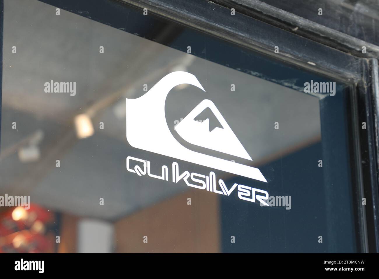 Quicksilver surf sale brand