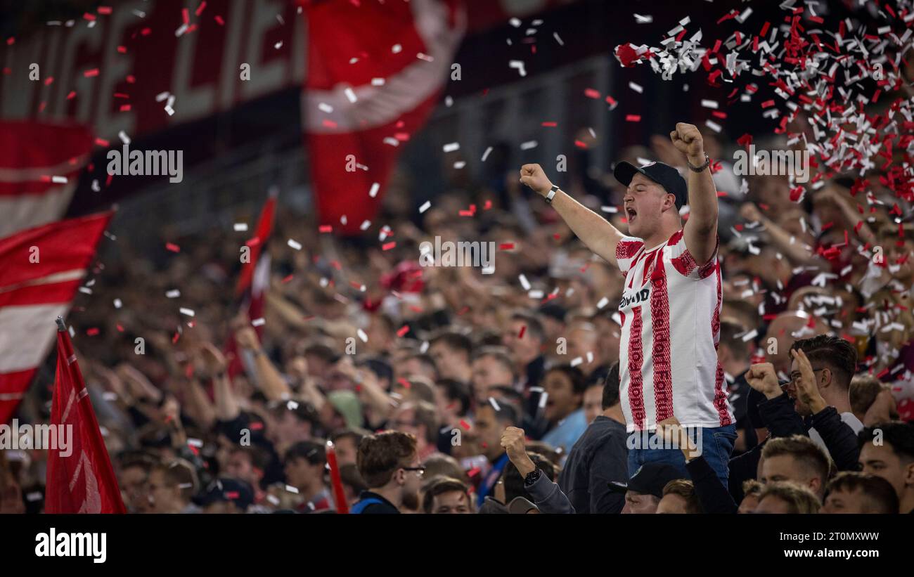 Duesseldorf, Germany. 06th Oct 2023.  F95 Fans  Fortuna Düsseldorf - VfL Osnabrück 06.10.2023   Copyright (nur für journalistische Zwecke) by :  Morit Stock Photo