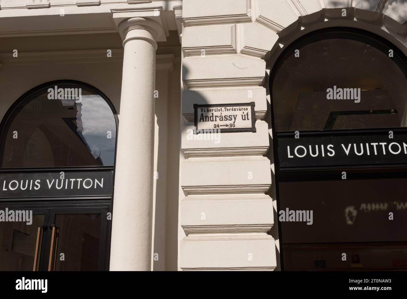 BUDAPEST, HUNGARY - JUNE 4: Facade Of Louis Vuitton Flagship Store In The  Street Of Budapest On June 4, 2016. Stock Photo, Picture and Royalty Free  Image. Image 80800418.