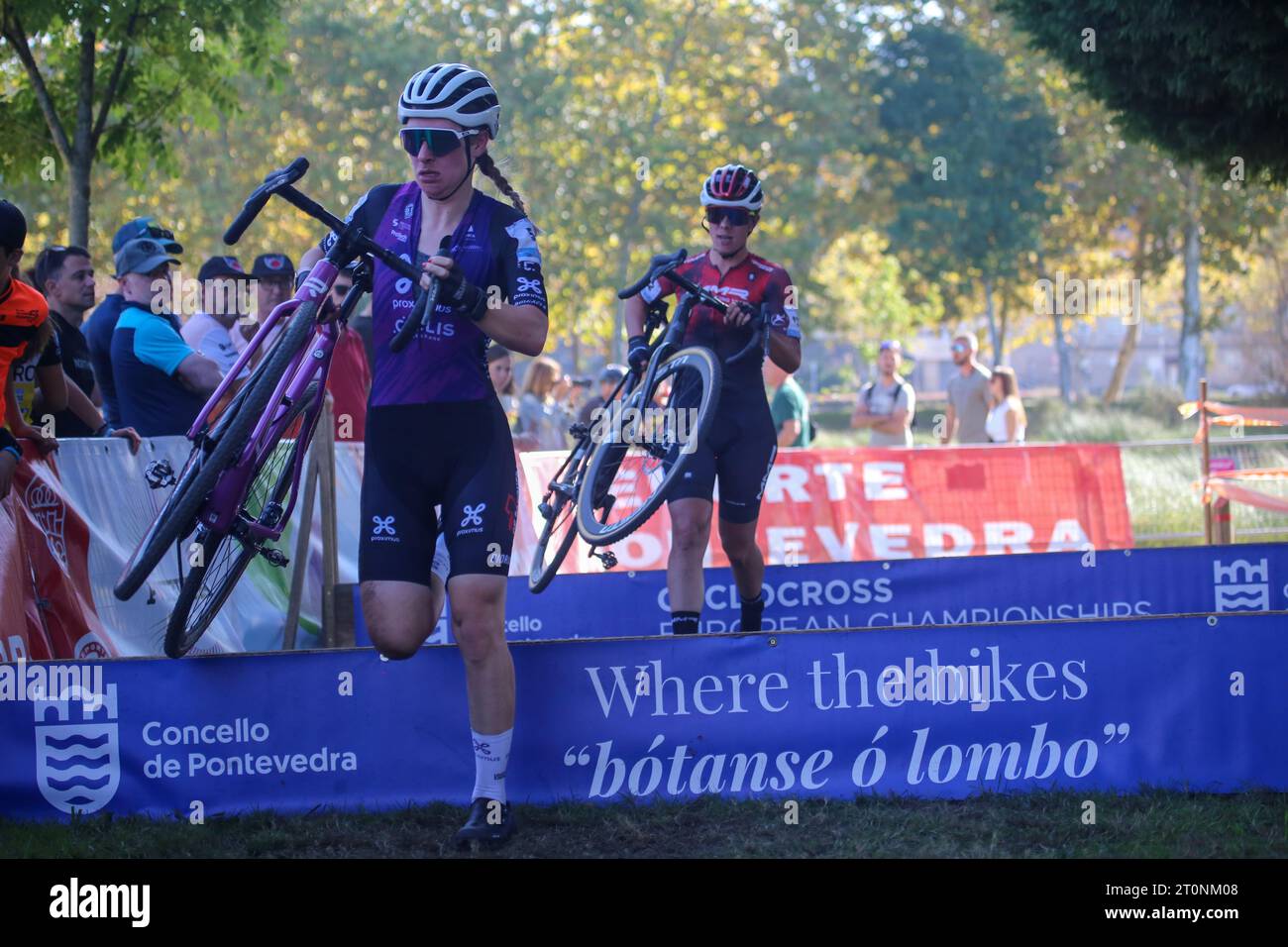 Pontevedra, Spain, 07th October, 2023: The Proximus - Cyclis - Alphamotorhomes CT cyclist, Jinse Peeters (5) during the women's elite test of the Gran Premio Cidade de Pontevedra 2023, on October 07, 2023, in Pontevedra, Spain. (Photo by Alberto Brevers / Pacific Press/Sipa USA) Stock Photo