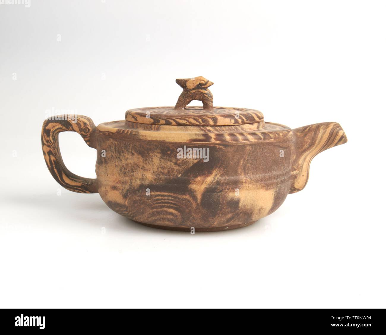 Antique yixing teapot hi-res stock photography and images - Alamy
