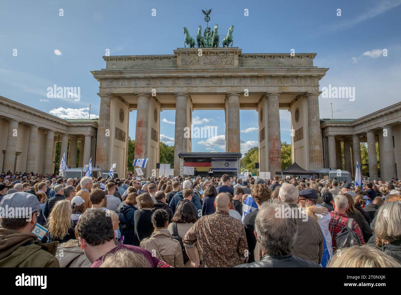 Berlin Germany 08th Oct 2023 Prominent Members Of The Israeli berlin-germany-08th-oct-2023-prominent-members-of-the-israeli