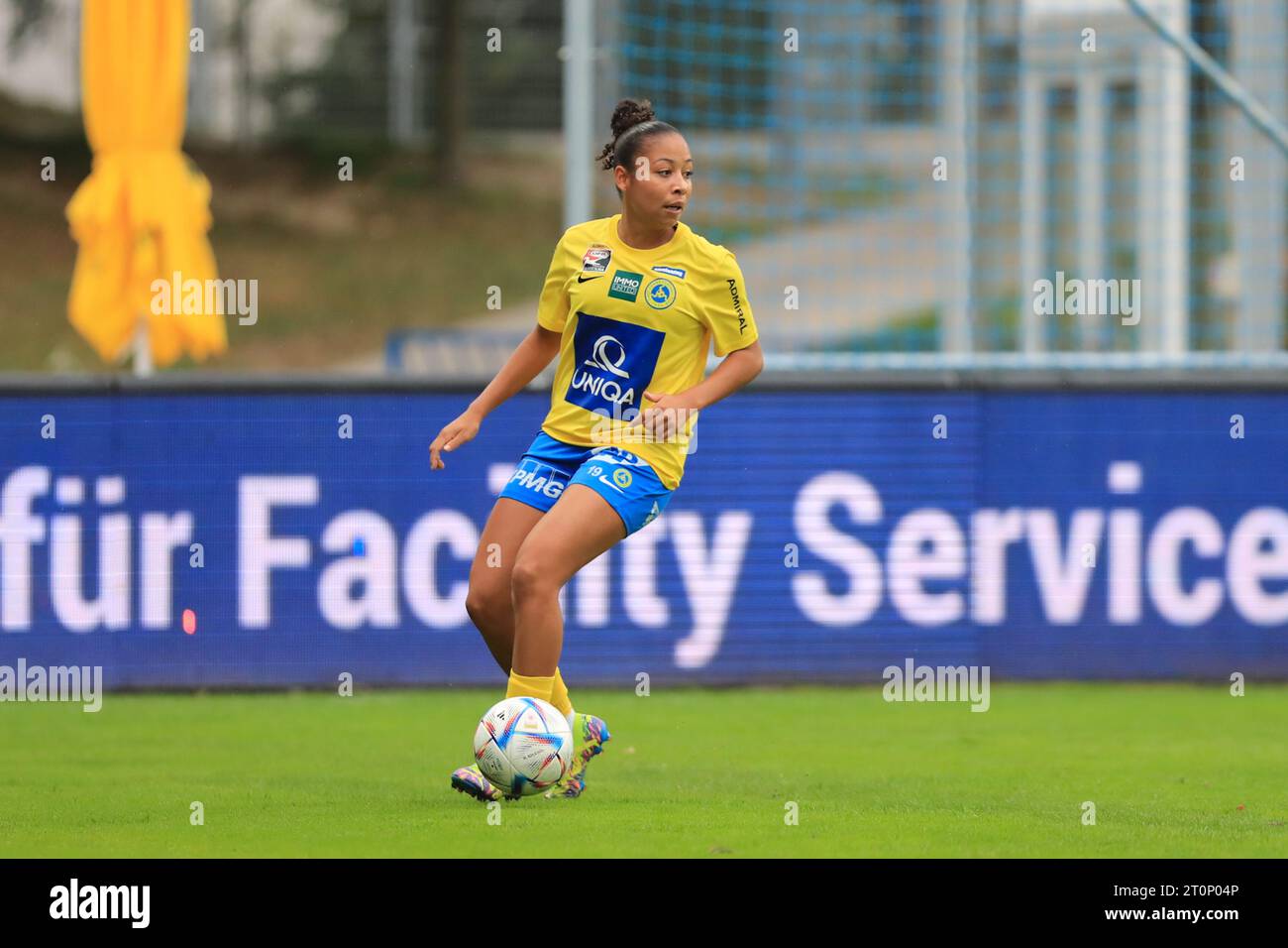 Nicole Ojukwu (19 First Vienna FC) in action during the Admiral Frauen Bundesliga match First Vienna FC vs SCR Altach at Hohe Warte  (Tom Seiss/ SPP) Stock Photo