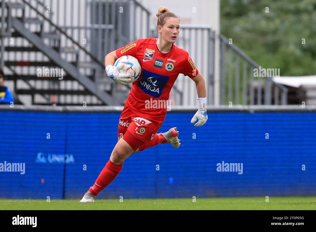 Pia Piplits (1 First Vienna FC) in action during the Admiral Frauen Bundesliga match First Vienna FC vs SCR Altach at Hohe Warte  (Tom Seiss/ SPP) Stock Photo