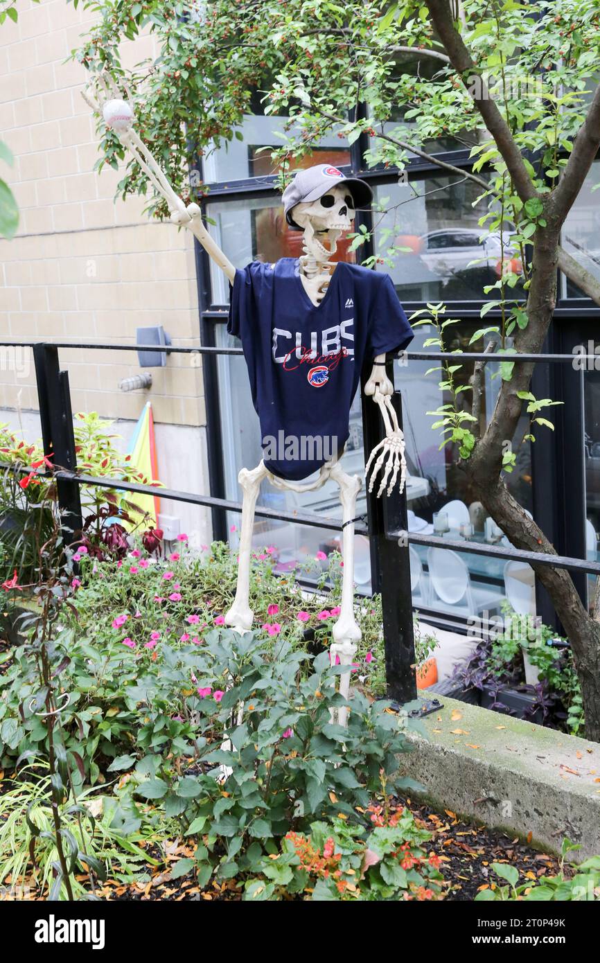 Halloween Decorated front yard, Chicago Stock Photo Alamy