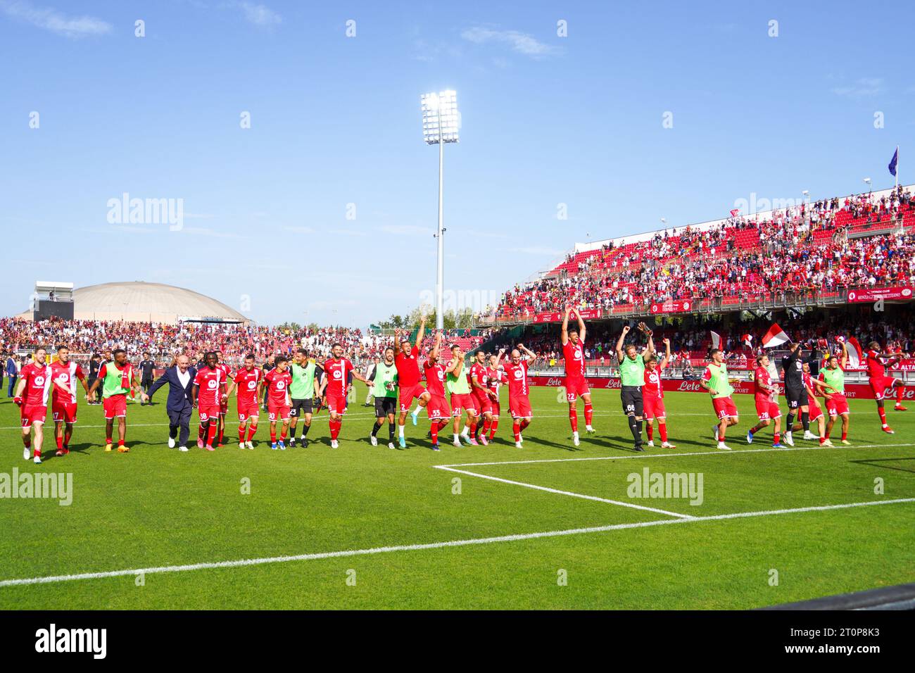Monza, Italy. 8 Oct, 2023. Team of AC Monza and Adriano Galliani (CEO AC Monza), during AC Monza Vs US Salernitana, Serie A, at U-Power Stadium. Credit: Alessio Morgese/Alessio Morgese / Emage / Alamy live news Stock Photo