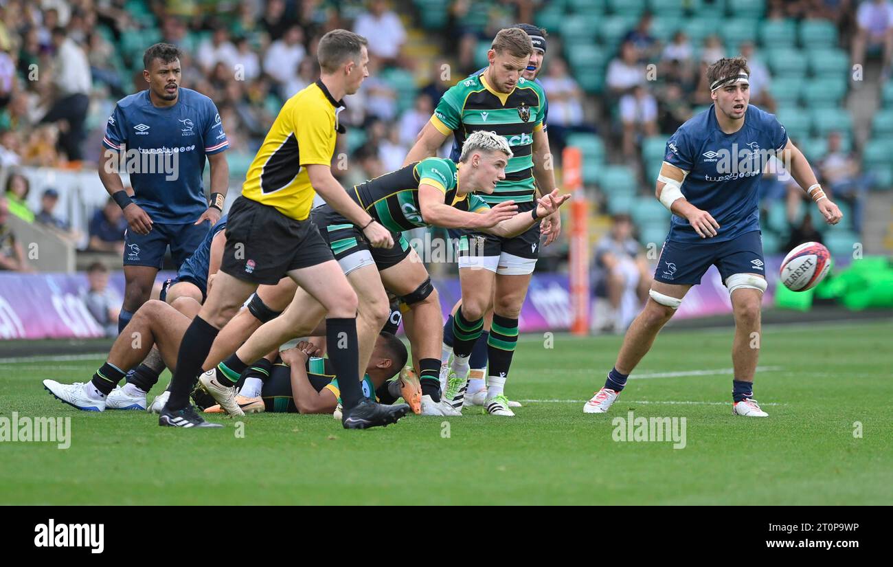 Northampton ENGLAND -  OCT 8 2023 : Archie McParland of Northampton Saints  passes the ball during the  match between  Northampton Saints and  Doncaster Knights   at cinch Stadium  Franklin’s Gardens.  Northampton Credit: PATRICK ANTHONISZ/Alamy Live News Stock Photo