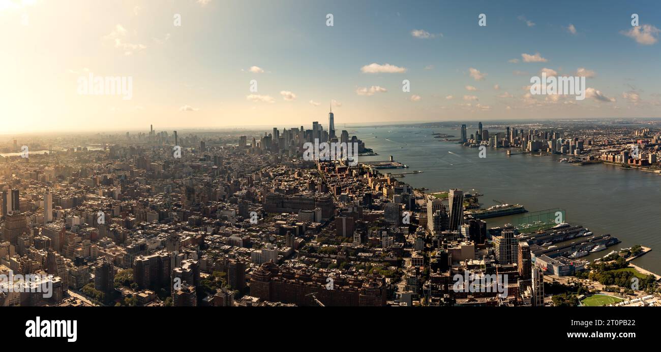 LOWER MANHATTAN, NEW YORK, USA - SEPTEMBER 16, 2023.  A panoramic landscape view of Lower Manhattan and the financial district from The Edge viewing p Stock Photo