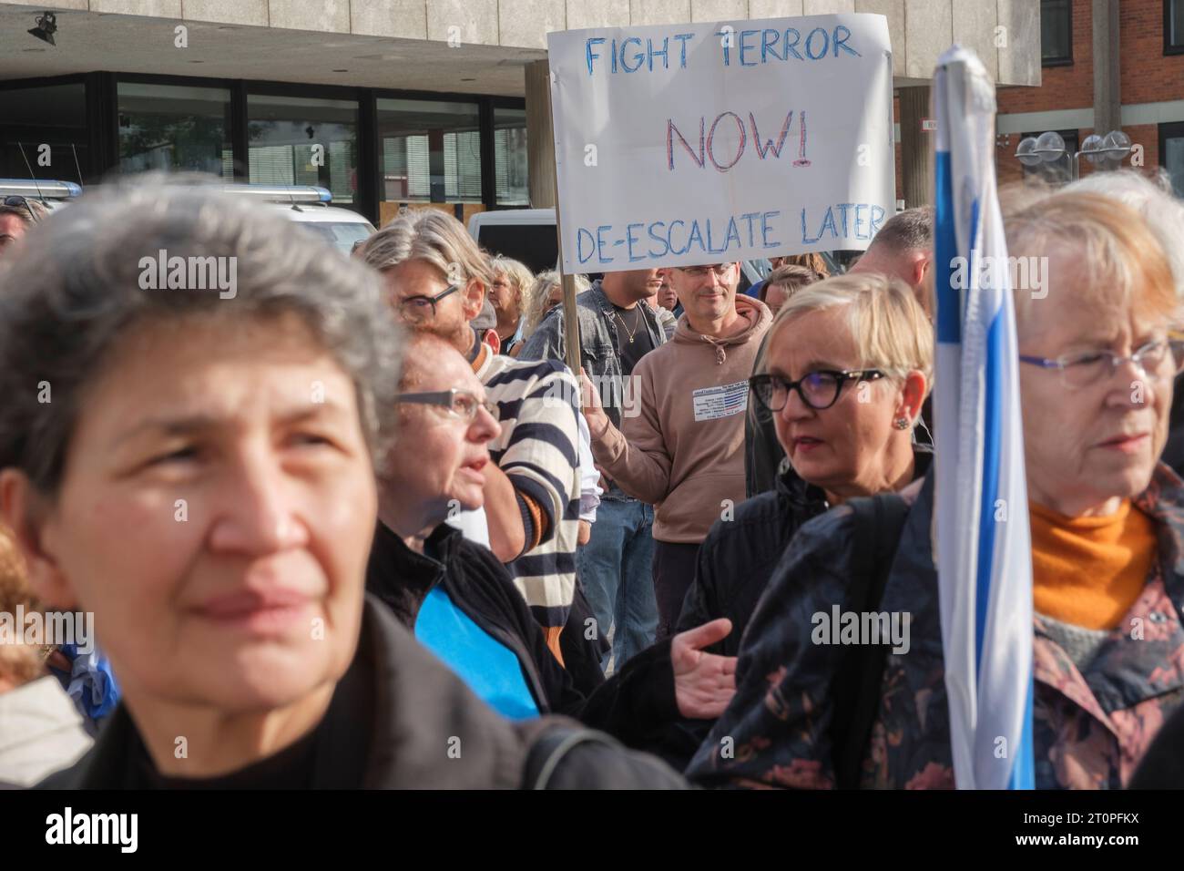 Solidarity event for Israel after the Hamas attack at Roncaliplatz in Cologne Stock Photo