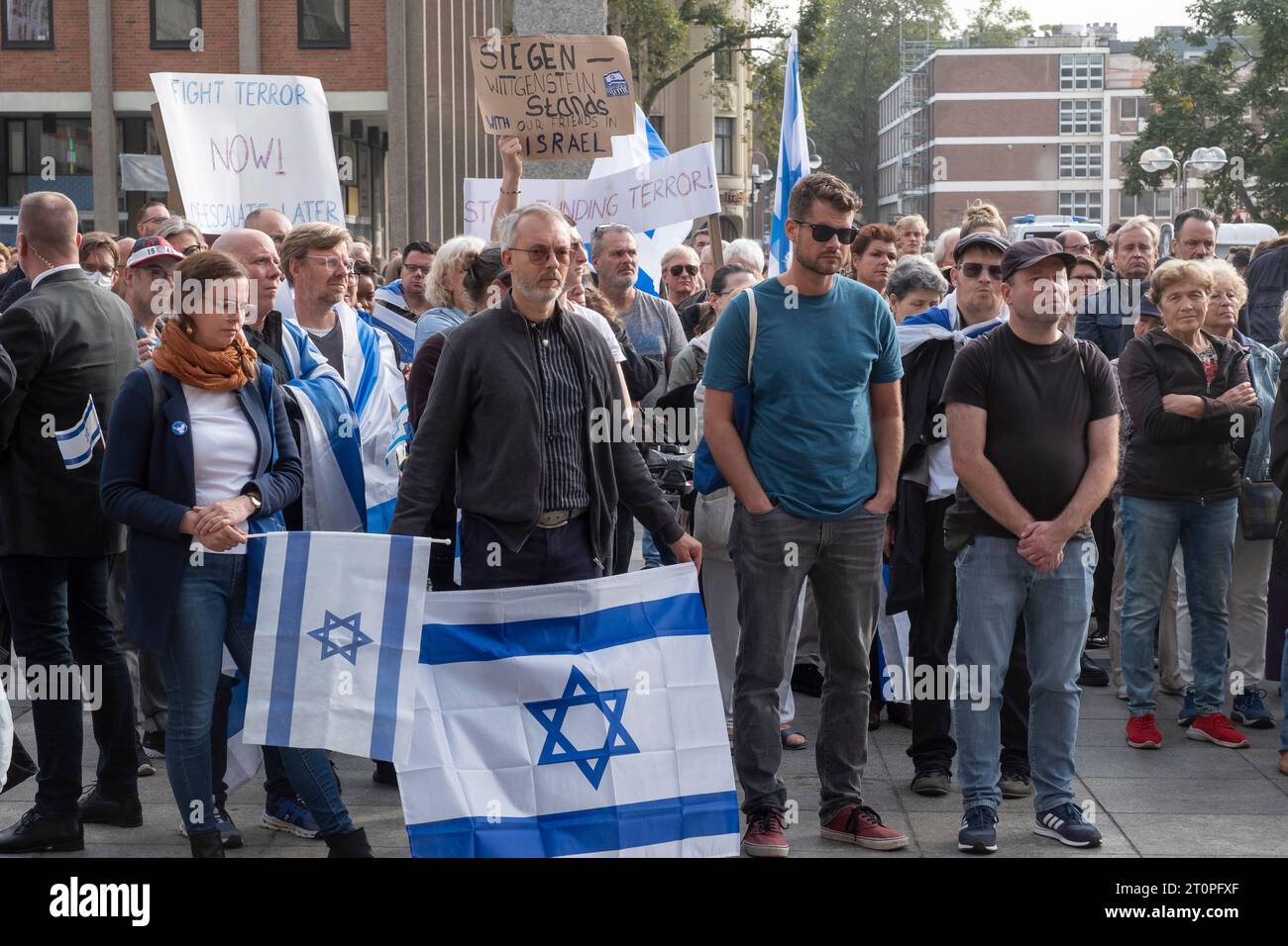 Solidarity event for Israel after the Hamas attack at Roncaliplatz in Cologne Stock Photo