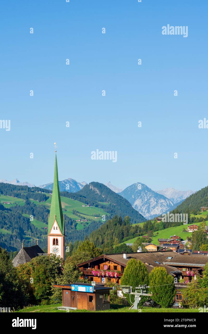Alpbach: village Alpbach, church in Alpbachtal, Tirol, Tyrol, Austria Stock Photo