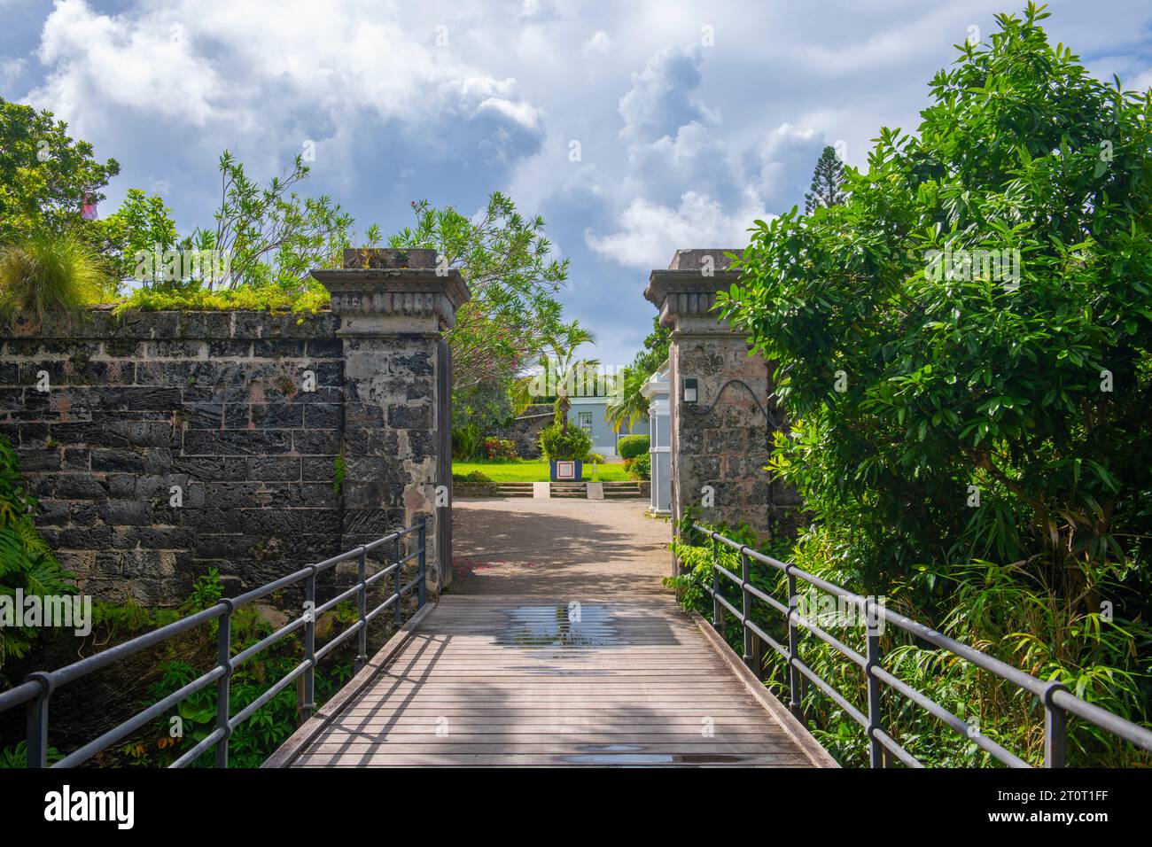Fort Hamilton main entrance gateway in city of Hamilton, Bermuda